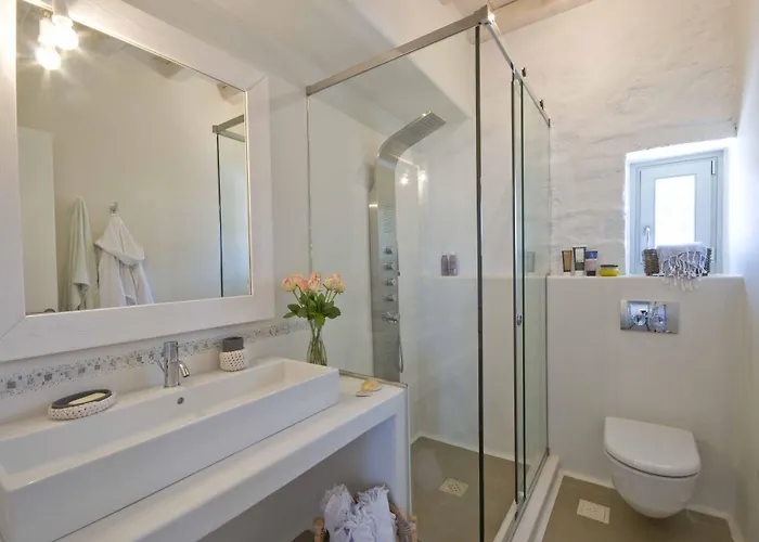 كلاود بلو * Mykonos Town