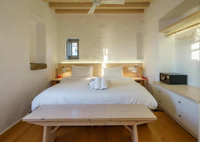 كلاود بلو Mykonos Town