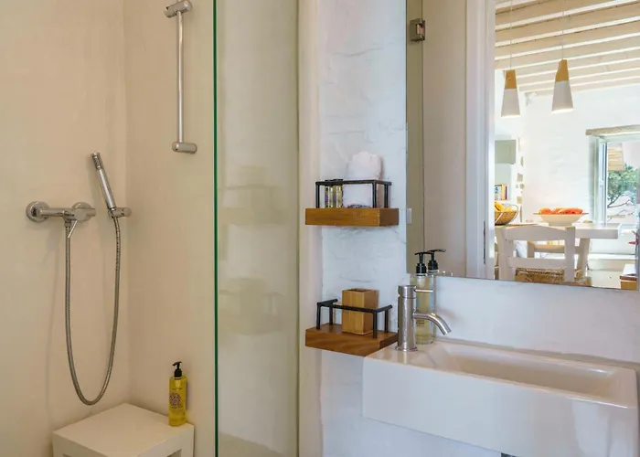 كلاود بلو * Mykonos Town